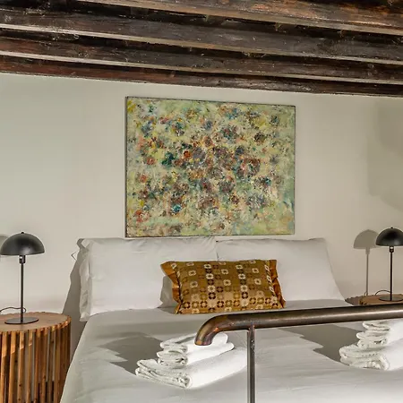 Iflat Pantheon Elegant 3-bedroom Apartmán *