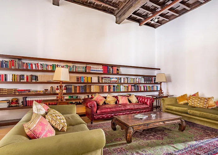 Iflat Pantheon Elegant 3-bedroom Lägenhet